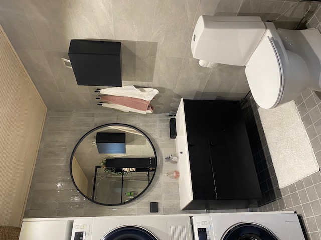 Kylpyhuoneen ja saunan uudistus — Littoinen (1)