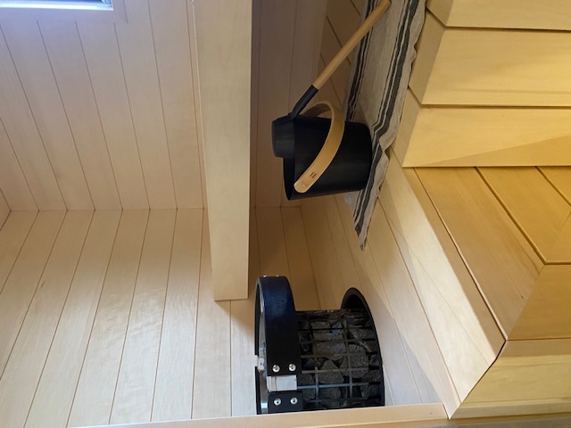 Kylpyhuoneen ja saunan uudistus — Littoinen (2)