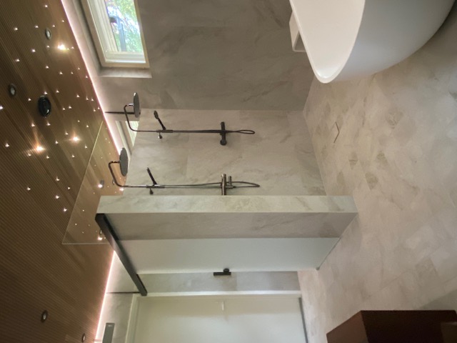 Kylpyhuoneen täydellinen uudistus — Turku (10)