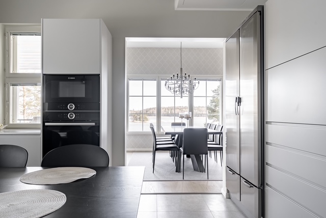 Omakotitalon kokonaisvaltainen uudistus — Harvaluoto (3)