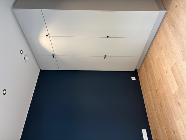 Uuden omakotitalon pintamateriaali- ja kiintokalustesuunnittelu, Kyrö — M Interior sisustussuunnittelu