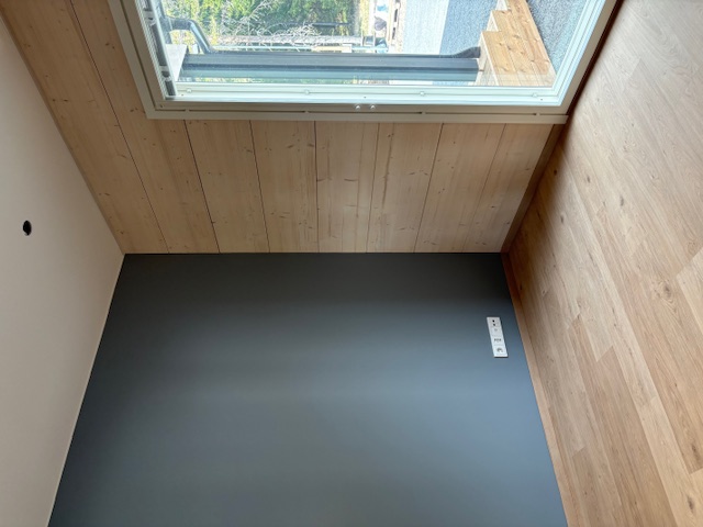 Uuden omakotitalon pintamateriaali- ja kiintokalustesuunnittelu, Kyrö — M Interior sisustussuunnittelu